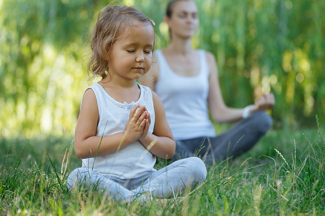 Beckenbodentherapie bei Kindern in der Praxis Eichner in Potsdam beckenbodentherapie